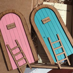 Puerta Ratón Perez.